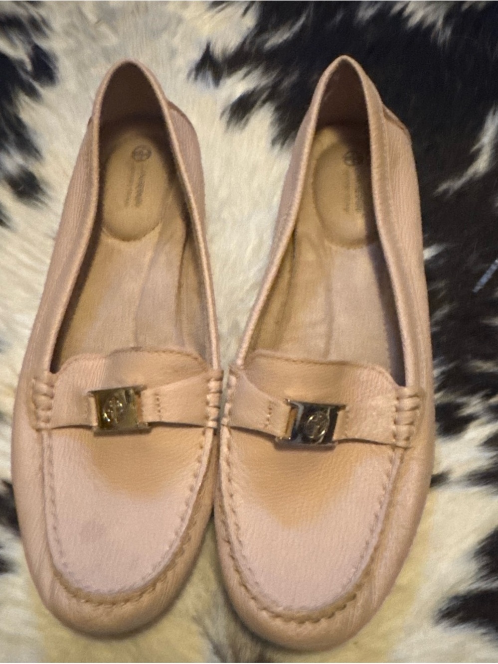 Giani Bernini Blush Pink Leather Loafers with Gold Accent